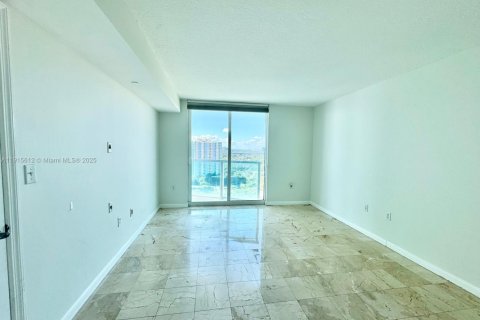 Copropriété à louer à Miami, Floride: 1 chambre, 73.49 m2 № 1973786 - photo 2