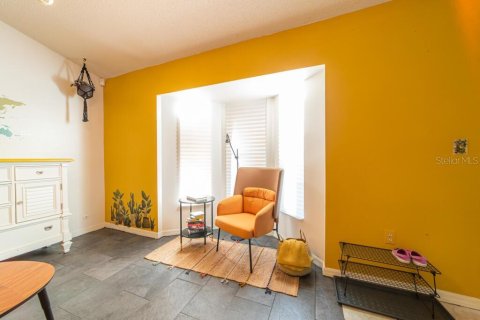 Villa ou maison à vendre à Kissimmee, Floride: 3 chambres, 112.32 m2 № 1854642 - photo 21