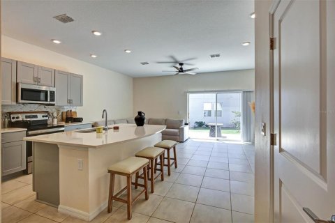 Touwnhouse à louer à Kissimmee, Floride: 3 chambres, 126.81 m2 № 2115459 - photo 6