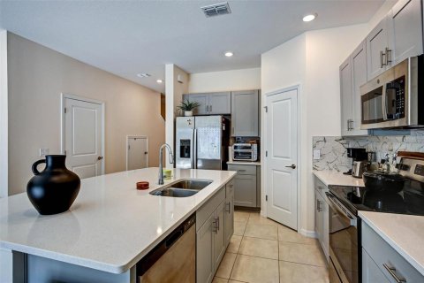 Touwnhouse à louer à Kissimmee, Floride: 3 chambres, 126.81 m2 № 2115459 - photo 10