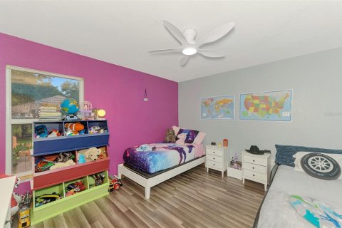 House in Myakka City, Florida 4 bedrooms, 210.8 sq.m. № 2266957 - photo 29