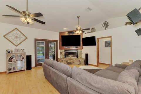 House in Myakka City, Florida 4 bedrooms, 210.8 sq.m. № 2266957 - photo 13