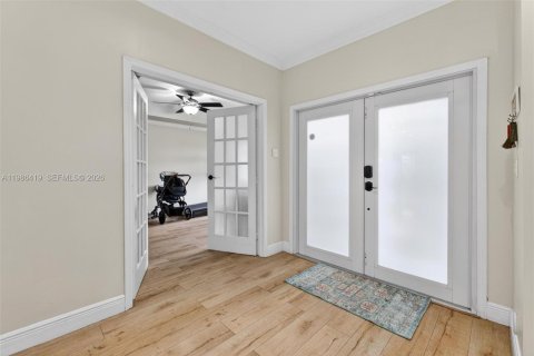 Casa en alquiler en Miami, Florida, 3 dormitorios, 244.24 m2 № 2049134 - foto 7