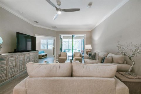 House in Venice, Florida 2 bedrooms, 145.67 sq.m. № 2152128 - photo 25