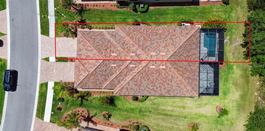 House in Venice, Florida 2 bedrooms, 145.67 sq.m. № 2152128