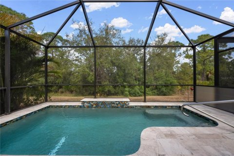House in Venice, Florida 2 bedrooms, 145.67 sq.m. № 2152128 - photo 3