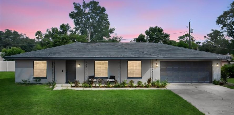Villa ou maison à Winter Haven, Floride 4 chambres, 158.03 m2 № 2417029