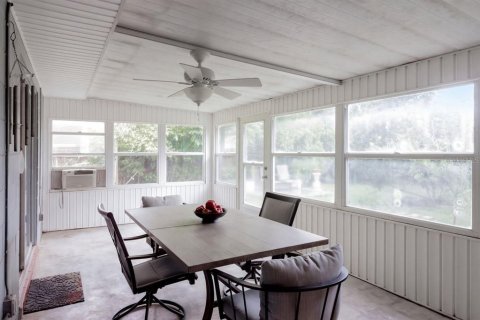Villa ou maison à vendre à Winter Haven, Floride: 4 chambres, 158.03 m2 № 2417029 - photo 21