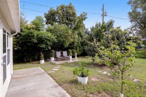 Villa ou maison à vendre à Winter Haven, Floride: 4 chambres, 158.03 m2 № 2417029 - photo 24