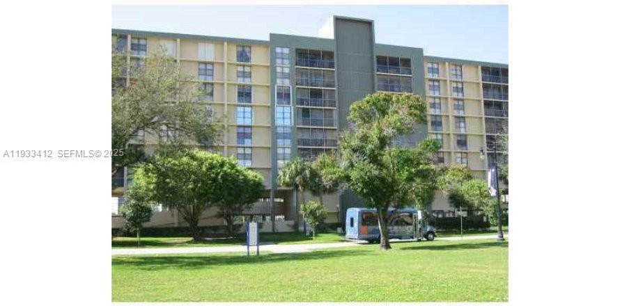 Кондоминиум с 1 спальней в Санни-Айлс-Бич, Флорида № 1991096