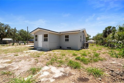 House in Gibsonton, Florida 3 bedrooms, 107.77 sq.m. № 1721114 - photo 28