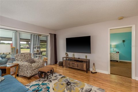 Copropriété à vendre à Port Richey, Floride: 2 chambres, 128.76 m2 № 1654190 - photo 8