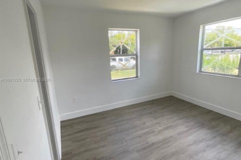 Apartment in Miami, Florida 1 bedroom, 106 sq.m. № 2065181 - photo 13