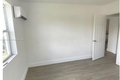 Apartment in Miami, Florida 1 bedroom, 106 sq.m. № 2065181 - photo 12