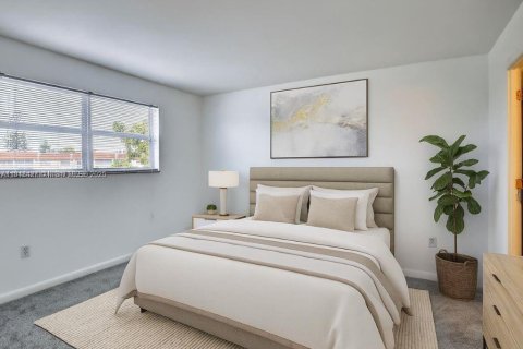 Condo in Sunrise, Florida, 2 bedrooms  № 1852367 - photo 23