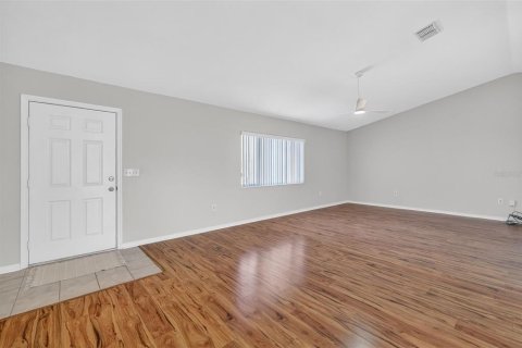 Villa ou maison à vendre à Summerfield, Floride: 2 chambres, 173.45 m2 № 2223541 - photo 6