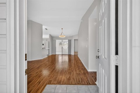 Villa ou maison à vendre à Summerfield, Floride: 2 chambres, 173.45 m2 № 2223541 - photo 5