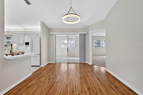 Villa ou maison à vendre à Summerfield, Floride: 2 chambres, 173.45 m2 № 2223541 - photo 11