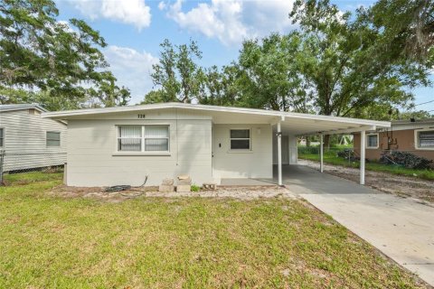 House in Lakeland, Florida 3 bedrooms, 77.29 sq.m. № 1749697 - photo 1
