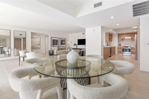 Casa en alquiler en Bay Harbor Islands, Florida, 3 dormitorios, 178.84 m2 № 2010724 - foto 5