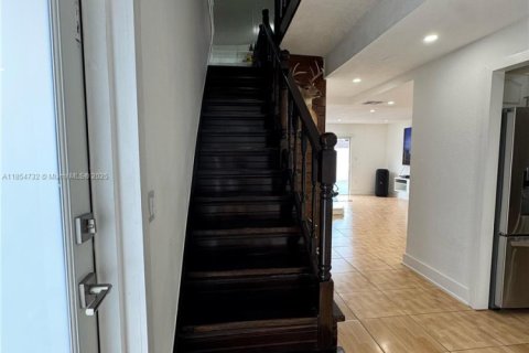 Купить виллу или дом в Майами, Флорида 3 спальни, 158.86м2, № 1878375 - фото 18