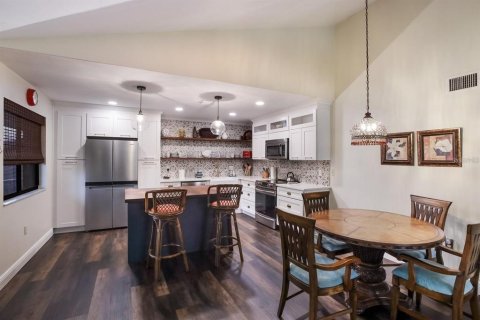 Condominio en alquiler en Bradenton, Florida, 2 dormitorios, 118.91 m2 № 1723671 - foto 4