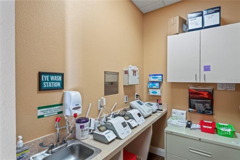 Commercial property in Spring Hill, Florida 434.97 sq.m. № 1650153 - photo 26