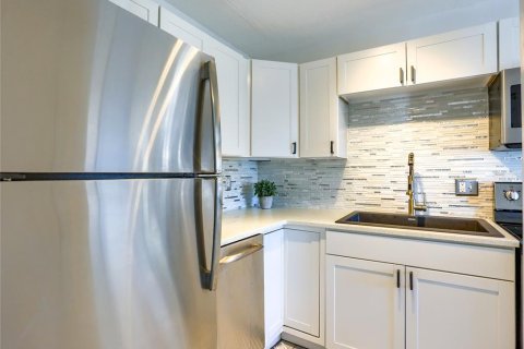 Copropriété à louer à Saint Petersburg, Floride: 1 chambre, 62.06 m2 № 1735418 - photo 16