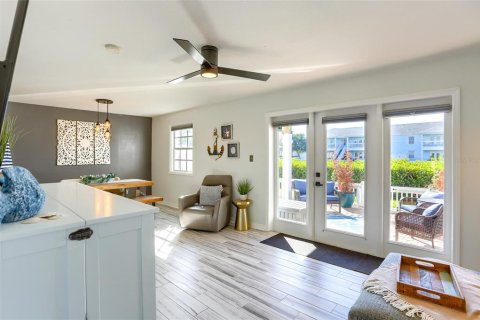 Copropriété à louer à Saint Petersburg, Floride: 1 chambre, 62.06 m2 № 1735418 - photo 4