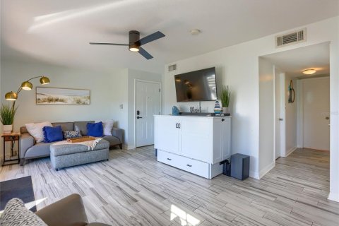 Copropriété à louer à Saint Petersburg, Floride: 1 chambre, 62.06 m2 № 1735418 - photo 6
