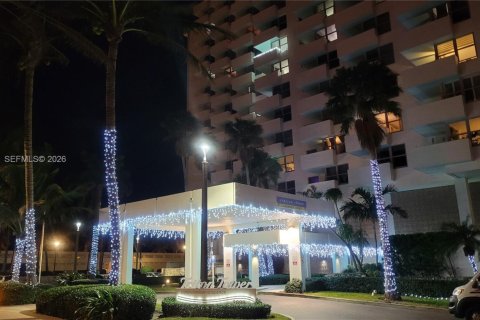 Copropriété à louer à Miami Beach, Floride: 1 chambre, 67.45 m2 № 2352862 - photo 2