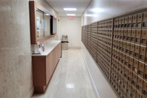 Copropriété à louer à Miami Beach, Floride: 1 chambre, 67.45 m2 № 2352862 - photo 29
