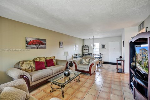 Condo à Lauderdale Lakes, Floride, 1 chambre  № 2012283