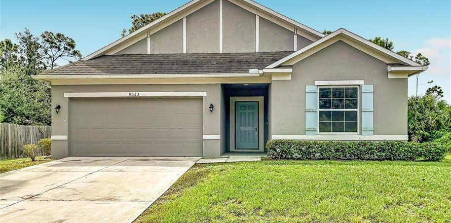 Villa ou maison à North Port, Floride 3 chambres, 149.2 m2 № 2403101
