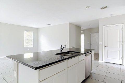 Villa ou maison à vendre à North Port, Floride: 3 chambres, 149.2 m2 № 2403101 - photo 15