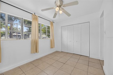 Villa ou maison à louer à Tampa, Floride: 3 chambres, 144.37 m2 № 2096085 - photo 24