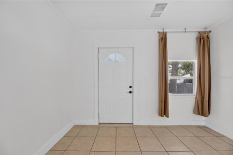 Villa ou maison à louer à Tampa, Floride: 3 chambres, 144.37 m2 № 2096085 - photo 6