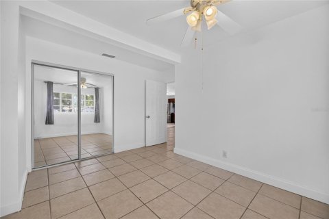 Villa ou maison à louer à Tampa, Floride: 3 chambres, 144.37 m2 № 2096085 - photo 20