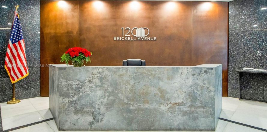 Immobilier commercial à Miami, Floride № 1097635