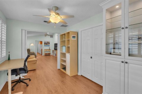 House in Lakeland, Florida 2 bedrooms, 119.57 sq.m. № 1887009 - photo 16