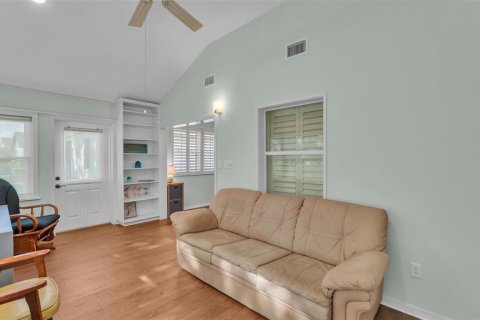 House in Lakeland, Florida 2 bedrooms, 119.57 sq.m. № 1887009 - photo 18