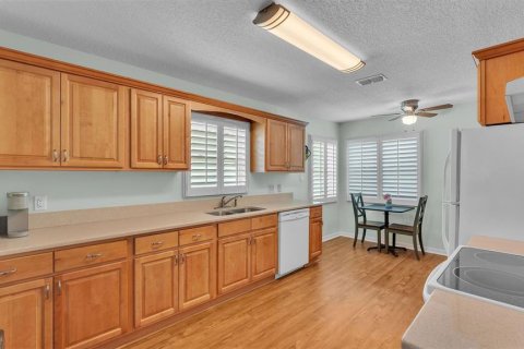 House in Lakeland, Florida 2 bedrooms, 119.57 sq.m. № 1887009 - photo 9