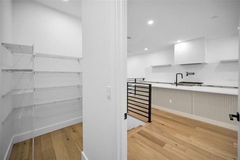 Снять в аренду виллу или дом в Тампа, Флорида 6 комнат, 232.07м2, № 1788275 - фото 21