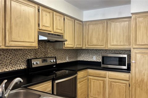 Condominio en alquiler en Orlando, Florida, 1 dormitorio, 79.99 m2 № 1919538 - foto 10