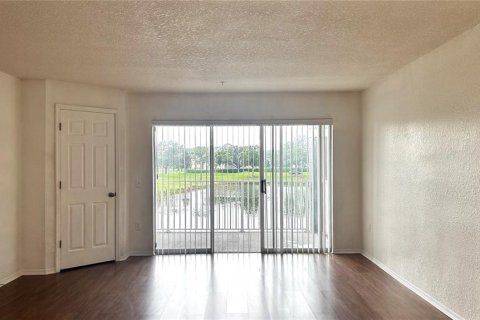 Condominio en alquiler en Orlando, Florida, 1 dormitorio, 79.99 m2 № 1919538 - foto 14