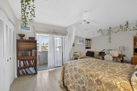Купить кондоминиум в Уэст-Палм-Бич, Флорида 3 комнаты, 67.91м2, № 2083249 - фото 22