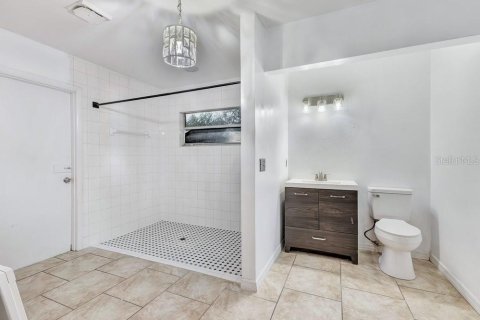 Villa ou maison à vendre à Winter Haven, Floride: 4 chambres, 186.18 m2 № 2309899 - photo 14