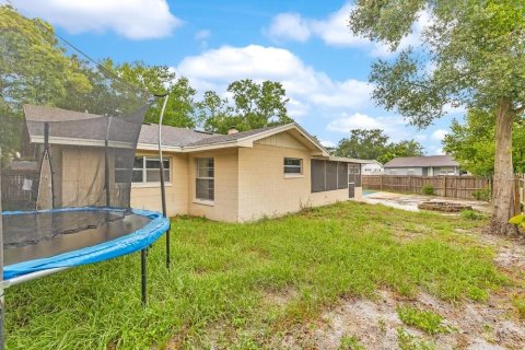 Villa ou maison à vendre à Winter Haven, Floride: 4 chambres, 186.18 m2 № 2309899 - photo 24