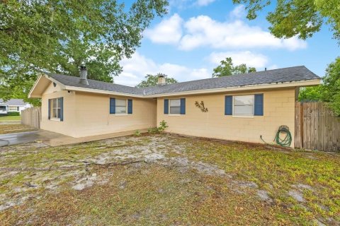 Villa ou maison à vendre à Winter Haven, Floride: 4 chambres, 186.18 m2 № 2309899 - photo 2