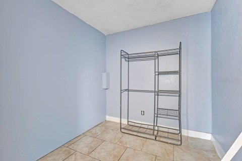 Villa ou maison à vendre à Winter Haven, Floride: 4 chambres, 186.18 m2 № 2309899 - photo 9